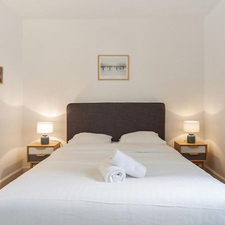 Appartement Du Marche St Honore - Welkeys パリ エクステリア 写真
